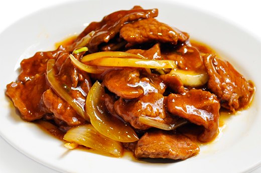 C7.Boeuf aux oignons Sauce aigre-doux + Riz